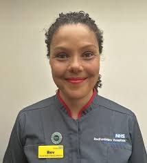 Helen Pullman 💙 (@HelenPullman74)