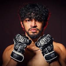 Tyrell "The Hero" Burns (@theh3romma) • Instagram photos and videos