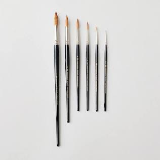 Winsor & Newton Series 7 Kolinsky Sable, AI generated
