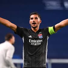 They became the first southern member admitted into the football league in 1893, having spent their first four seasons solely participating in cup tournaments and friendlies. Houssem Aouar S Agents And The Other Players They Represent As Arsenal Make January Transfer Plans Football London