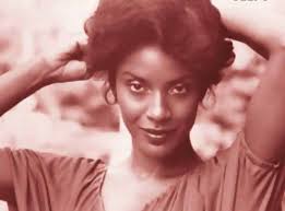 Beloved actress and tv mom passes away at 77