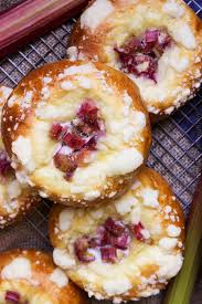 Pin By Sylvie Drouin On Brioches Food Pastry Pie Recipes