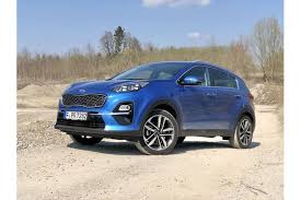 The kia sportage is a compact suv (classified as a compact crossover suv since 2004) built by the south korean manufacturer kia since 1993. Ruckruf Brandgefahr Bei 1 728 768 Sportage Und Cadenza Auto Motor Und Sport
