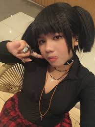 Hello! May I ask what time mag start ang geekcon for both days? ^^