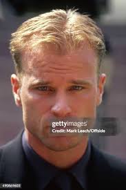 2,043 1998 Arsenal Fc Photos & High Res Pictures