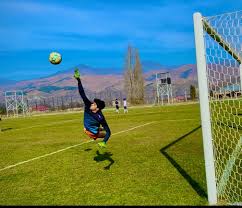 One way ☝🏻🎯 #football #gaolkeeper #armenia #keeper