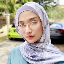 Berita itu disambut baik oleh ramai peminat yang gemar mengikuti perkembangan hubungan. Ayda Jebat Memang Nakal Kantoi Curi Makan Megi Di Bulan Puasa Nona