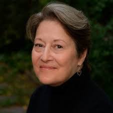 Amanda Crim's Instagram, Twitter & Facebook