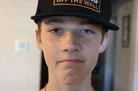 Kindness is like snow, it beautifies everything it covers" Super simple  shot using rule of thirds for this toy shot! Simple but (hopefully)  effective.