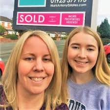 Warrington's No.1 Agent for Customer Experience