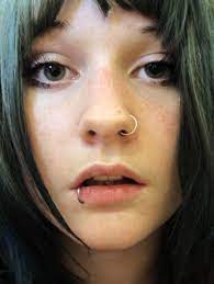 Side Labret Piercing Lip Piercing Piercing Labret Piercing