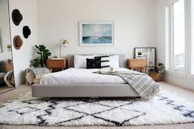 Di fabelio, anda dapat menemukan banyak pilihan tempat tidur minimalis, tentu dengan model dan harga tempat tidur minimalis yang murah tapi punya kualitas premium. 9 Desain Kamar Tidur Minimalis Yang Nyaman Seperti Hotel