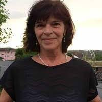 Carla Renner's Instagram, Twitter & Facebook