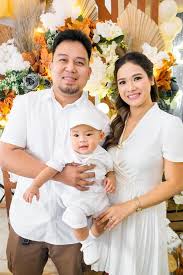 Profile for Krizta Pineda Jardin