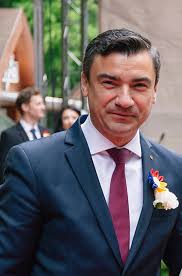Pagina oficială a primarului municipiului iași. OdÄƒ TovarÄƒsului Primar General Isus Si TÄƒtic Mihai Chirica Stiri Iasi Anchete Investigatii Interviuri Si Satira Politica
