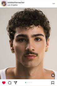 AARON SCHOTT (schott6673)