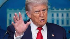 81-year-old woman who uses feeding tube now sleeping in driveway after home  falls into disrepair