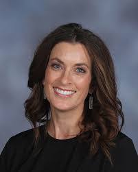 Laura Peck's Instagram, Twitter & Facebook