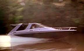 Some nice footage on the rc model of the mega yacht moonraker. Glastron Cv23ht Bond Lifestyle