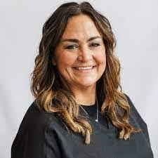 Jenny Conn's Instagram, Twitter & Facebook