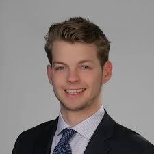 Declan Magnoni's Instagram, Twitter & Facebook