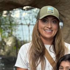 Nakeia Steel (@NakeiaSteel)