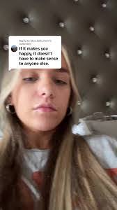 Amber Hubert's Instagram, Twitter & Facebook