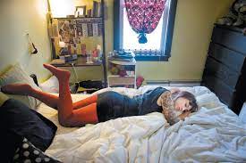 Hot Sex & Young Girls | Zoë Heller | The New York Review of Books