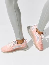 Women S Air Max 720 In 2020 Air Max Women Nike Beautiful Sneakers