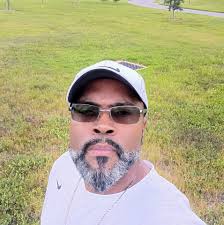 Using government subsidies for a boost in no man's land?