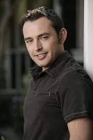 Hire Zoologist Jarod Miller for your event | PDA Speakers