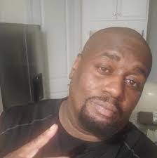 Montrese Smith's Instagram, Twitter & Facebook