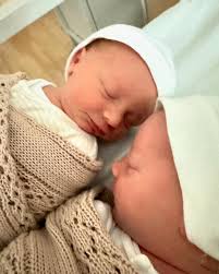 A little announcement… Yesterday morning my whole world changed. Everything  I ever dreamed of came true. Introducing to the world my beautiful twin  boys born at 36 weeks. Meet Ralph Christopher Britten