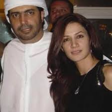 صور فنانين اعتنقوا الإسلام وغيروا أسماءهم بسبب الحب اسم عمر الشريف القديم سيصدمك موقع رائج Cross Necklace Fashion Tri