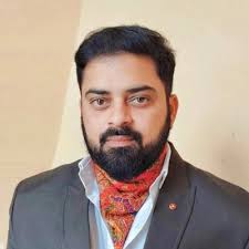 SANY Group's 4,500 ton crawler crane lifts 920 ton pressure vessel in China 