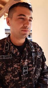 En la mañana de hoy entregamos al Grupo Lince una mesa con 6 sillas donado  por el señor Gregorio Arce propietario de Comercial Deisy.