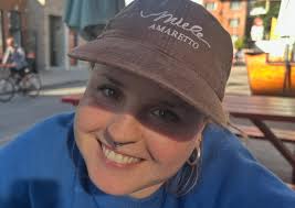 Un autre bel été à gauche et à droite 💛 Ma tournée s'achève ben vite! Il  reste le 9 octobre à Sorel club soda le 13 novembre et le 14 novembre à