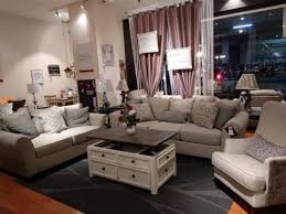 Satu lagi rekomendasi sofa minimalis terbaik buat anda yang. Tips Menata Ruangan Menjelang Lebaran
