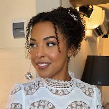 Kam Johnson (@kamjohnsonmakeup) • Instagram photos and videos