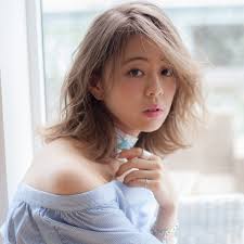 芸能人にも人気大人可愛いレイヤーカットヘアスタイル Violet