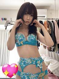 バンビ@はじめろマネージャー on X: RT @3saki77: TikTokのフォロワー5000人見えてきた- ̗̀  発売前に予想以上の反響があって嬉しいです t.covbII52WYe2 新作動画は、懐かしの音源‼️ 是非見てね💕︎  t.coB8eNZda9K2
