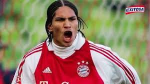Paolo guerrero fm 2020 profile, reviews, paolo guerrero in football manager 2020, internacional, peru, peruvian, série a, paolo guerrero fm20 attributes. Somosmundial Entrenamiento De Paolo Guerrero En El Bayern De Munich Youtube