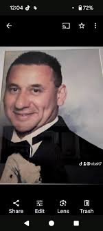 Hi everyone this is my dad who has sadly passed away . Football was his  life and he was supposed to sign for West Ham but his anxiety got the  better of