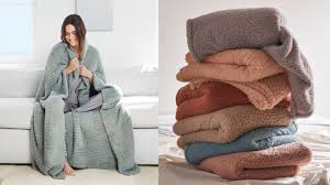 15 Of The Best Throw Blankets Of 2021 From Ugg Barefoot Dreams And More