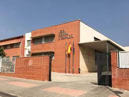 Instituto nacional de estadística, ine) is the official agency in spain that collects statistics about demography, economy, and spanish society. Las Obras Del Segundo Instituto De Onda Costaran 5 6 Millones Y Desmasificaran El Ies Serra D Espada Castellonplaza