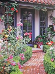 Ideas For The Front Porch Http Www Rose Gardening Made Easy Com Design For A Small Garden Html House Paint Exterior Mediterranean Style Homes Exterior Brick