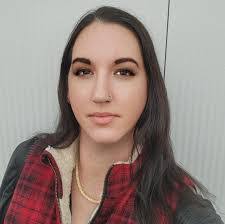 Jill Beaudry's Instagram, Twitter & Facebook