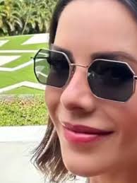 Sandy usa look esportivo na Costa Rica: 'SanDora Aventureira'