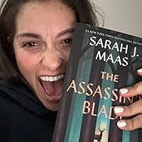 The Assassin's Blade (Throne of Glass): Sarah J. Maas: 9781408851982:  Amazon.com: Books