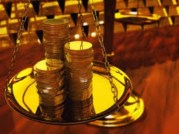 The gold eagle coin has a $50 us dollar legal tender face value but they are traded based on their guaranteed gold content. Now You Can Soon Buy 1 2gms Gold Coins Under New Indian Gold Coin Scheme Goodreturns